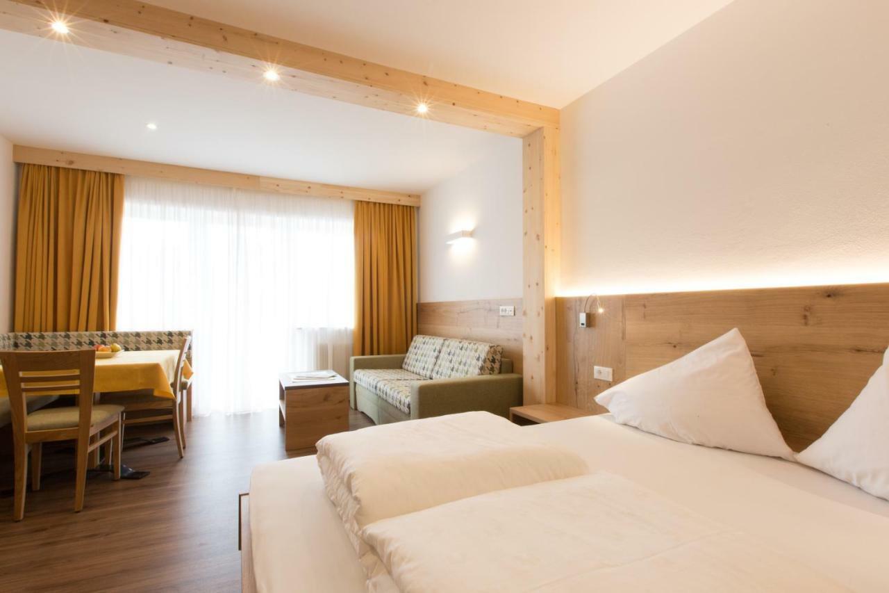 Hotel Appartement Inge Tirolo Exterior foto